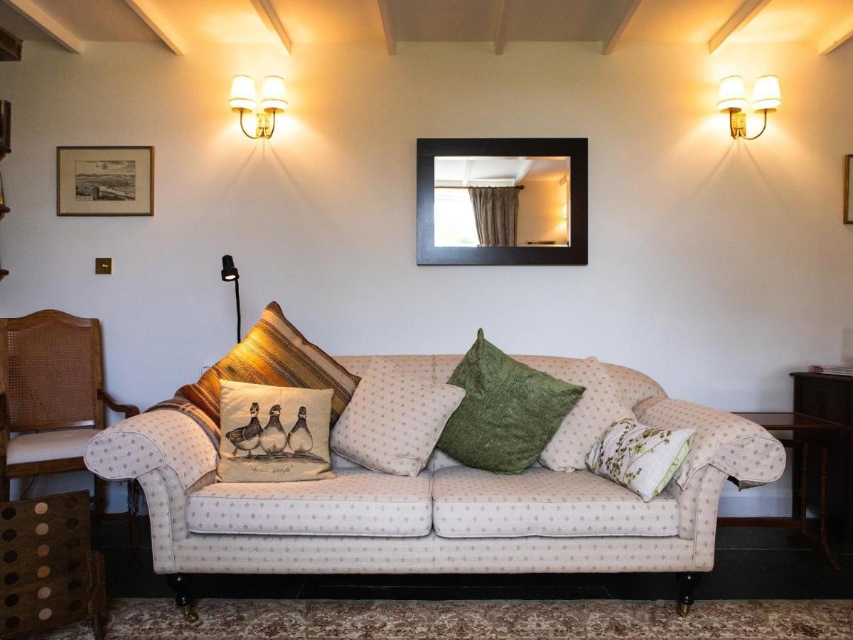 Pengelly Farmhouse B&B Труро Экстерьер фото